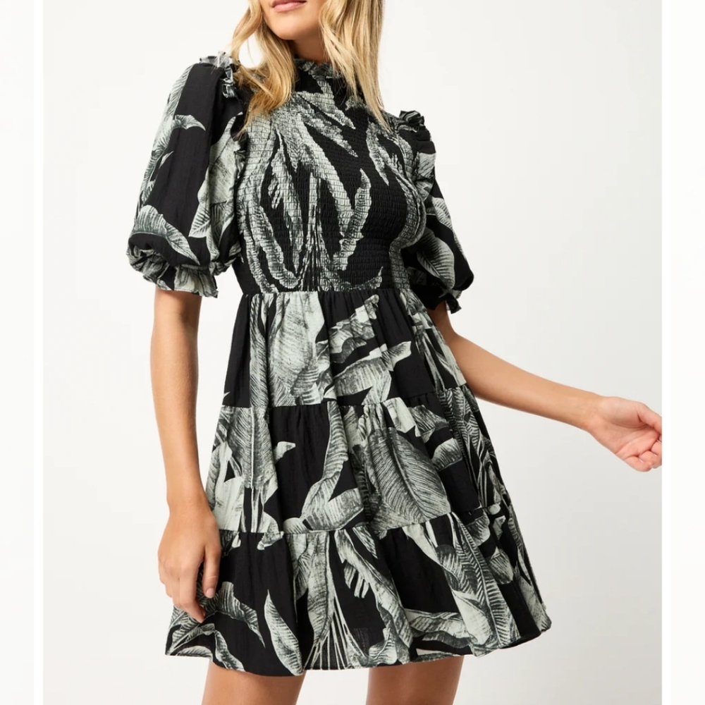 Elliatt‎ los Dress